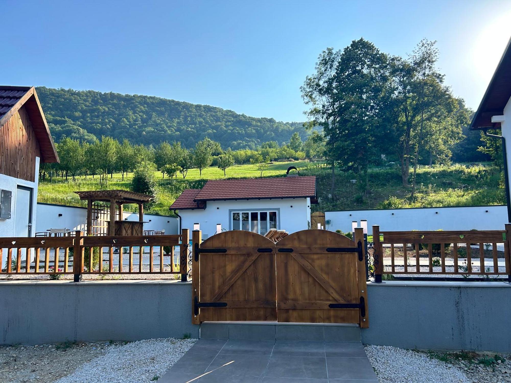 Romantic Lodge Banja Luka Luaran gambar